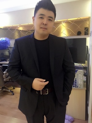 楊克軍:放羊娃白手起家創建四海集團公司-